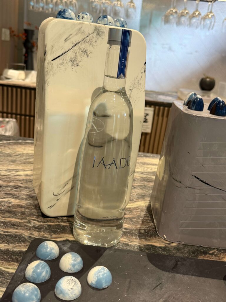 jaade, jaade water, finland water, singapore water