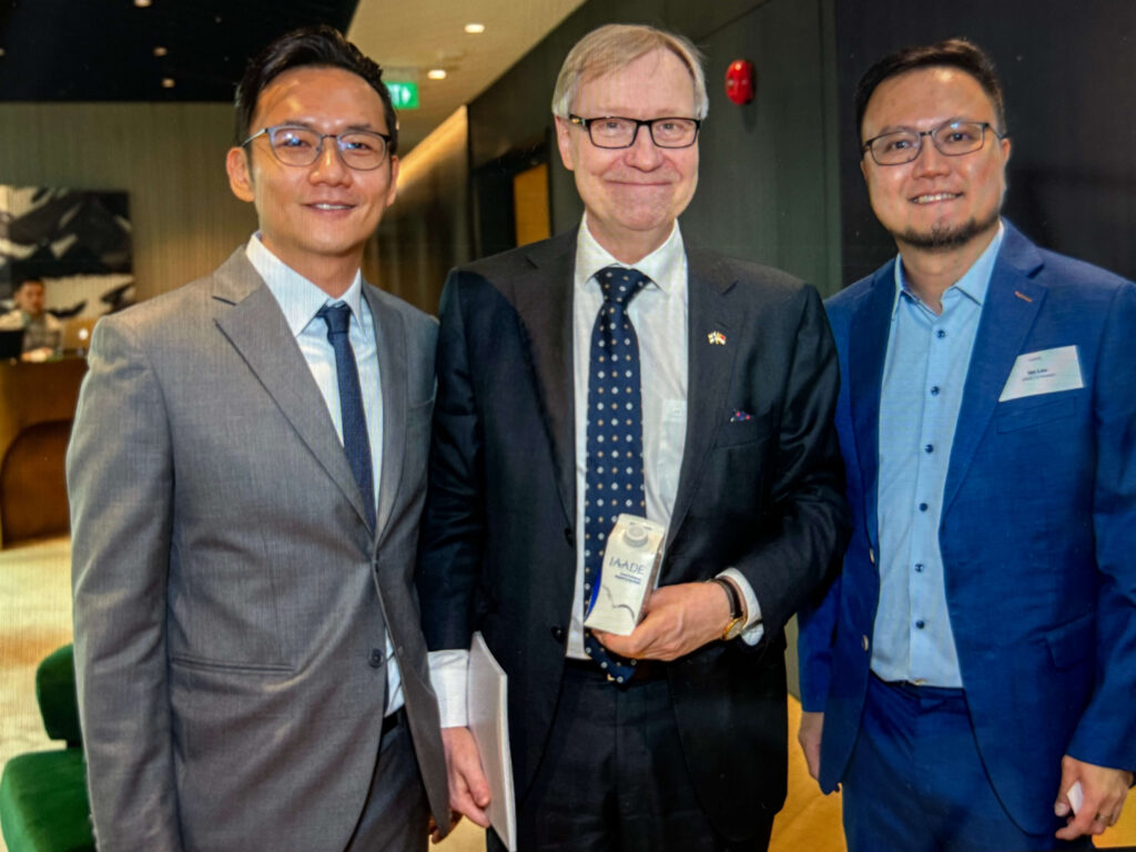 finnish connection, jaade water, 