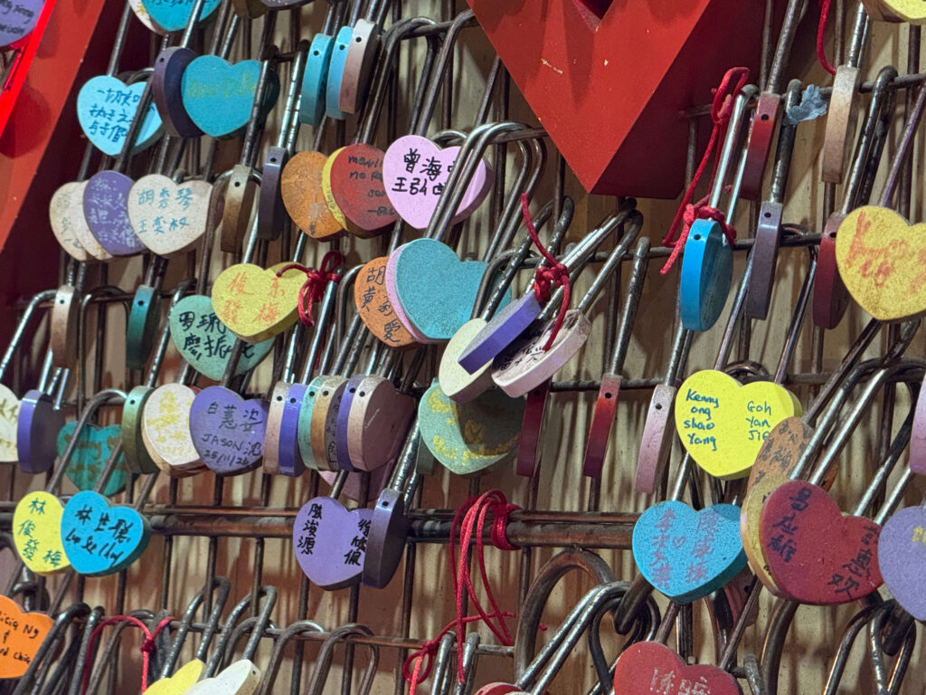 locks of love in temple in singapore 